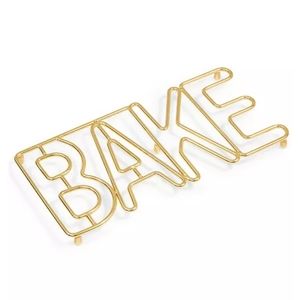 Martha Stewart Collection Bake Trivet